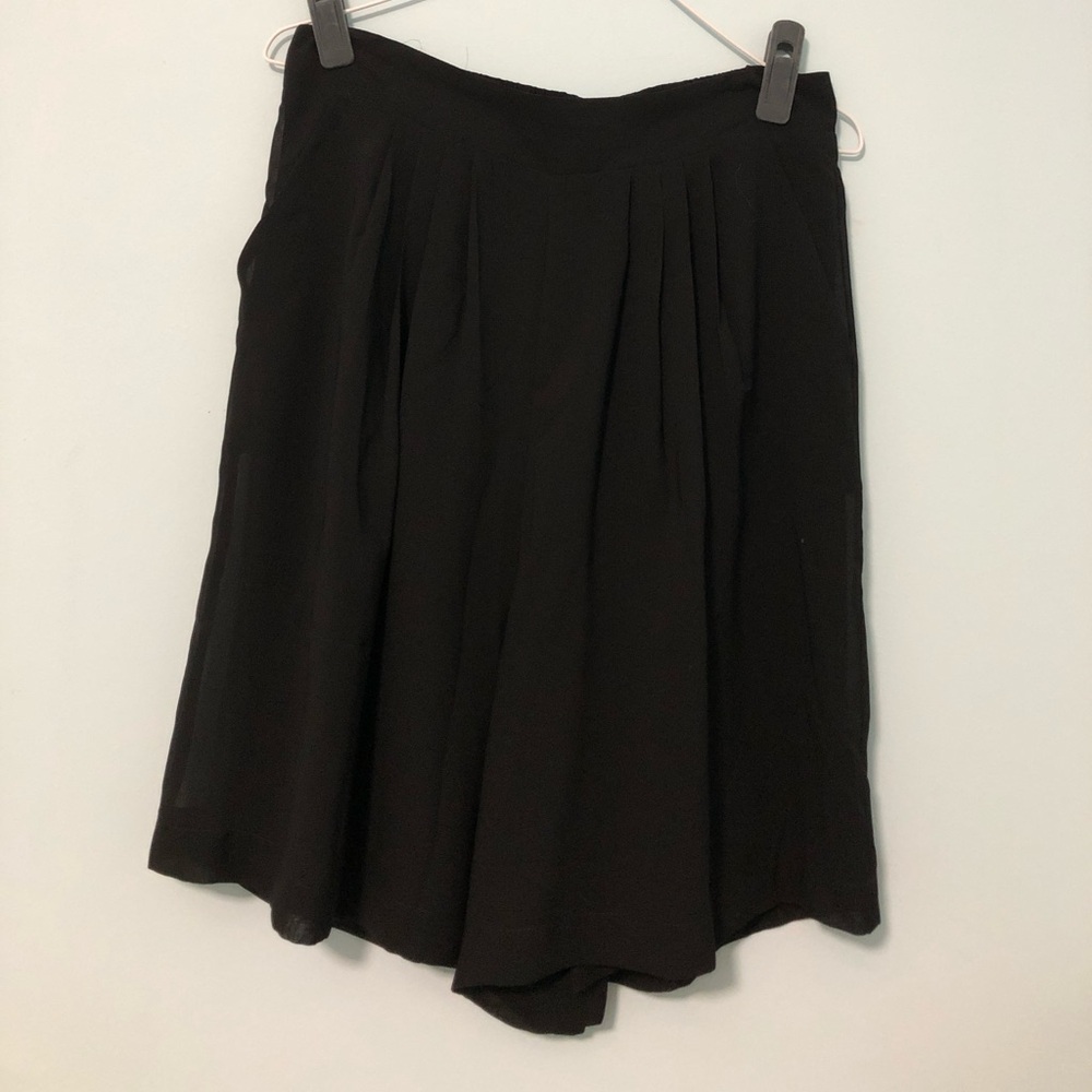NWT__Women's Philosophy Pleated Dress Shorts__NWT